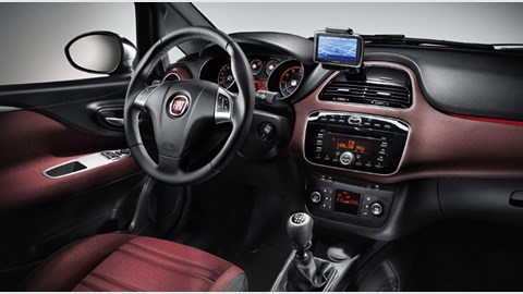 Fiat Punto Evo 1.4 MultiAir Turbo (2009) CAR review