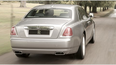 Rolls-Royce Ghost (2009) CAR review