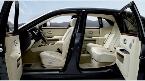 Rolls-Royce Ghost (2009) CAR review