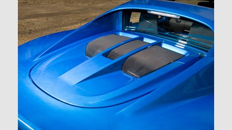 Engine cover over the Toyota motor is restyled for 2010 on the Elise