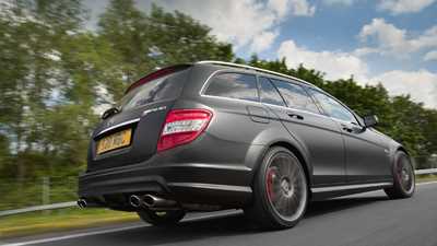 Mercedes DR520 Estate (2010) CAR review