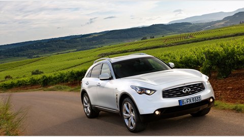 Infiniti FX30d (2010) review