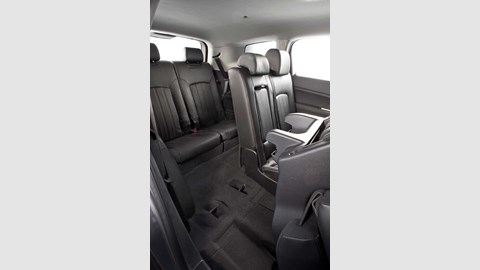 Chevrolet Orlando 2.0 VCDi LTZ (2010) review