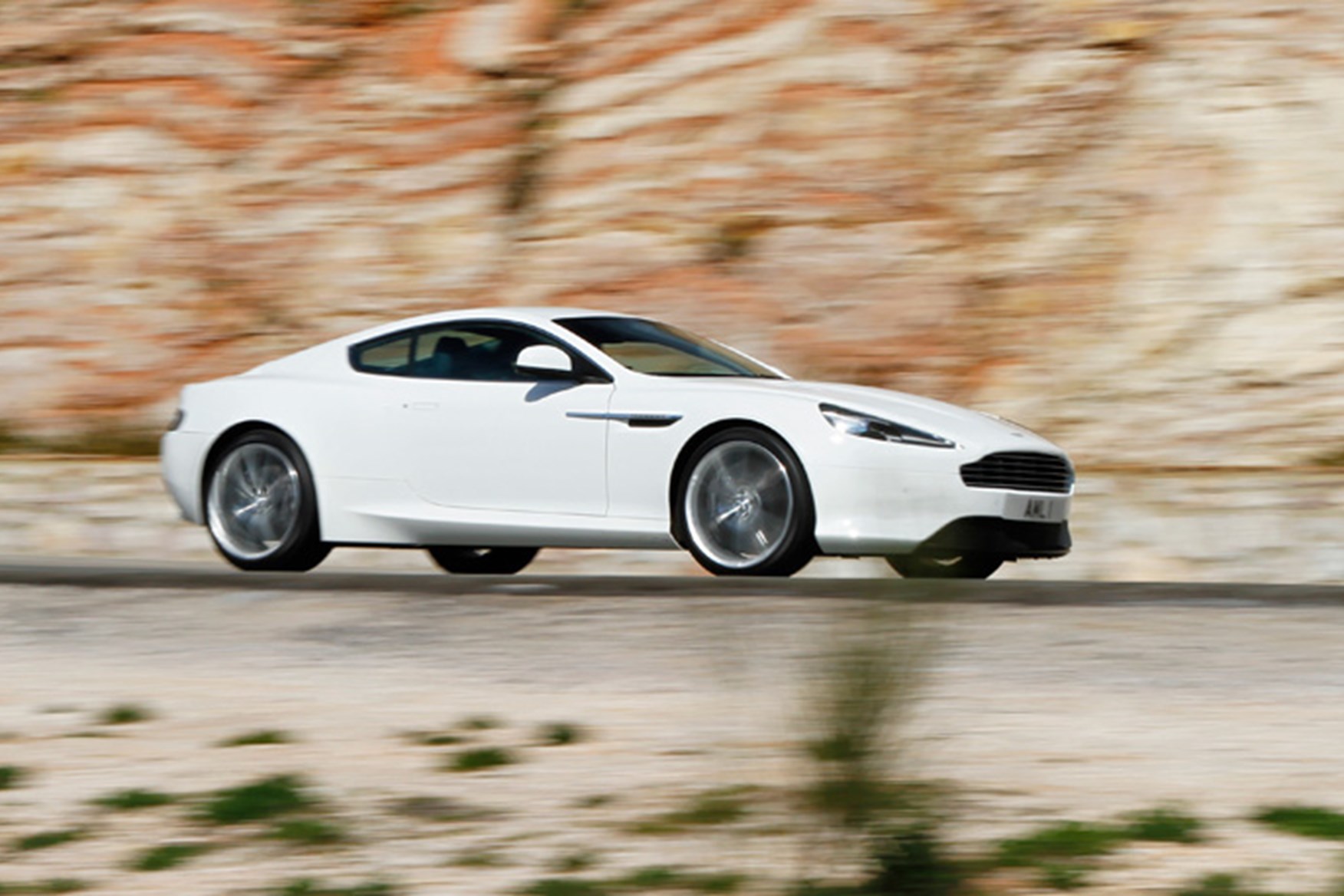 Aston Martin Virage (2011) Review | CAR Magazine