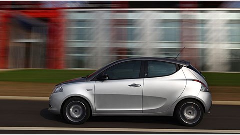 Chrysler Ypsilon 0.9 TwinAir (2011) review