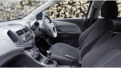 Chevrolet Aveo 1.2 (2012) review