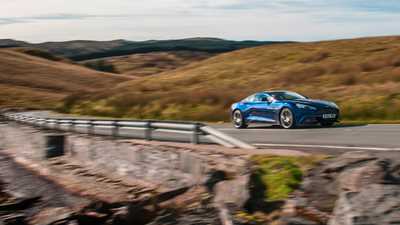 Aston Martin Vanquish (2012) CAR review