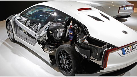 Volkswagen XL1 technical cutaway