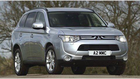 Mitsubishi Outlander 2.3 GX5 (2013) review