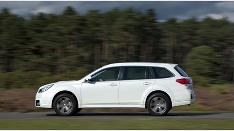 Subaru Outback 2.0D SX Lineartronic (2013) review