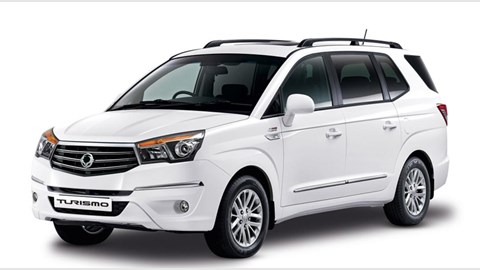 Ssangyong Turismo 2.0 e-XDi (2014) review