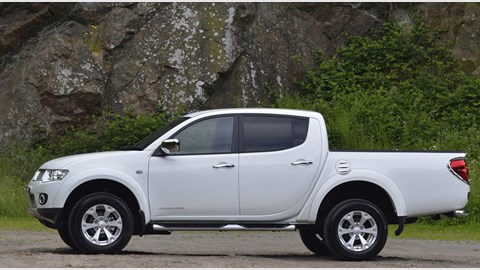 Mitsubishi L200 Barbarian 4×4 (2014) review