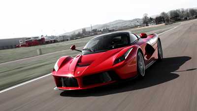 Ferrari LaFerrari (2014) review
