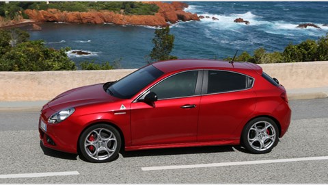Alfa Romeo Giulietta Quadrifoglio Verde (2014) review