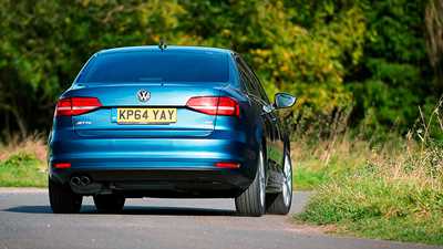 There is in fact a new grille and bumper at the front, but the biggest changes are at the rear, where there's a new aerodynamic lip on the boot lid.