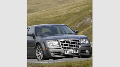 Chrysler 300C SRT-8 (2006) review