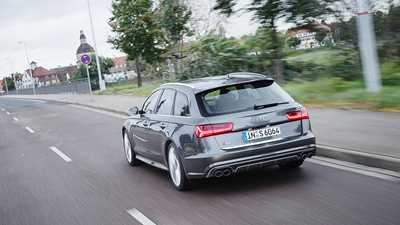 It's the newly facelifted 2015 Audi S6 Avant