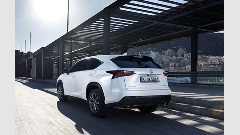 Lexus NX200t