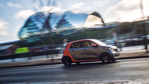 Smart ForFour rides well on bumpy roads