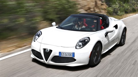 Alfa 4C Spider is 45kg heavier than the coupe