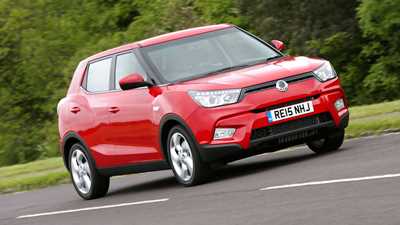 Ssangyong Tivoli (2015) review