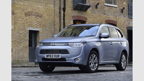 CO2 emissions are rated at an ultra-low 44g/km