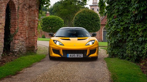 Lotus Evora 40 replaces the regular Evora and Evora S models