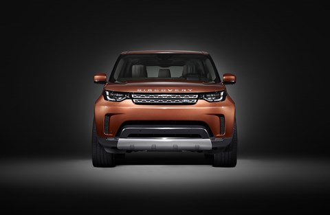 The new Land Rover Discovery: covers come off at the Paris motor show