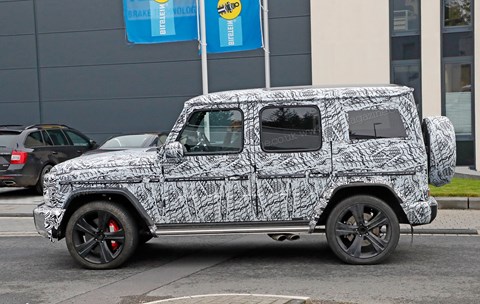 Mercedes-AMG G63: spied on test before 2018 launch