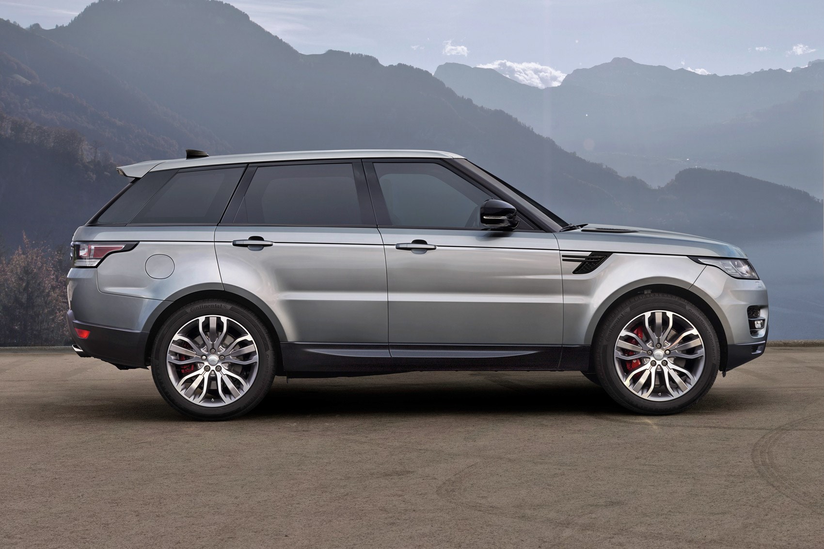 Diesel do nicely: updated 4cyl Range Rover Sport revealed for 2017