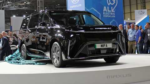 Maxus MIFA 9 electric MPV at the 2022 CV Show