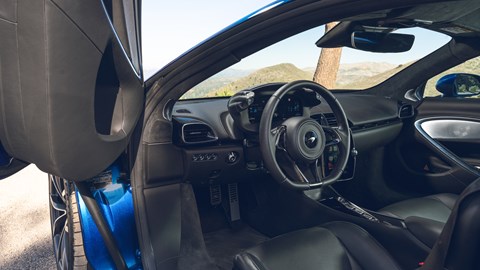 McLaren Artura (2022) video review: meet McLaren 2.0