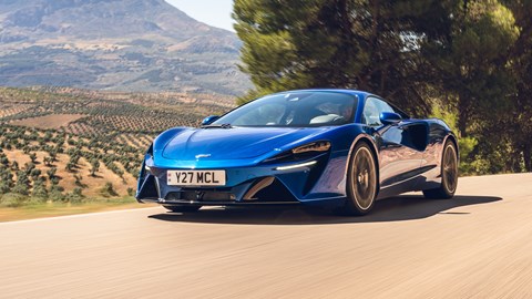 McLaren Artura (2022) video review: meet McLaren 2.0