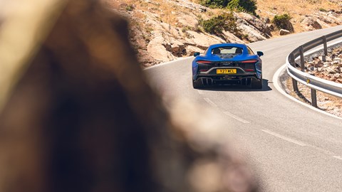 McLaren Artura (2022) video review: meet McLaren 2.0