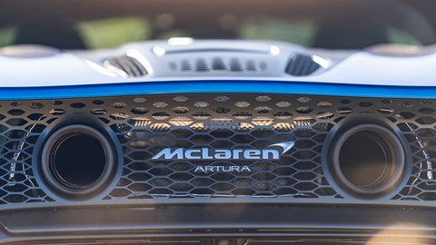 McLaren Artura (2022) video review: meet McLaren 2.0