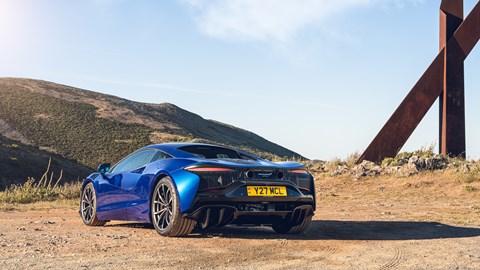 McLaren Artura (2022) video review: meet McLaren 2.0