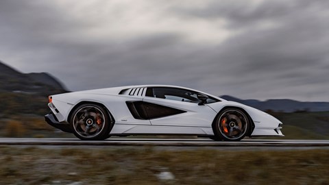 Lamborghini Countach LPI 800-4 (2022) review: a legend reimagined