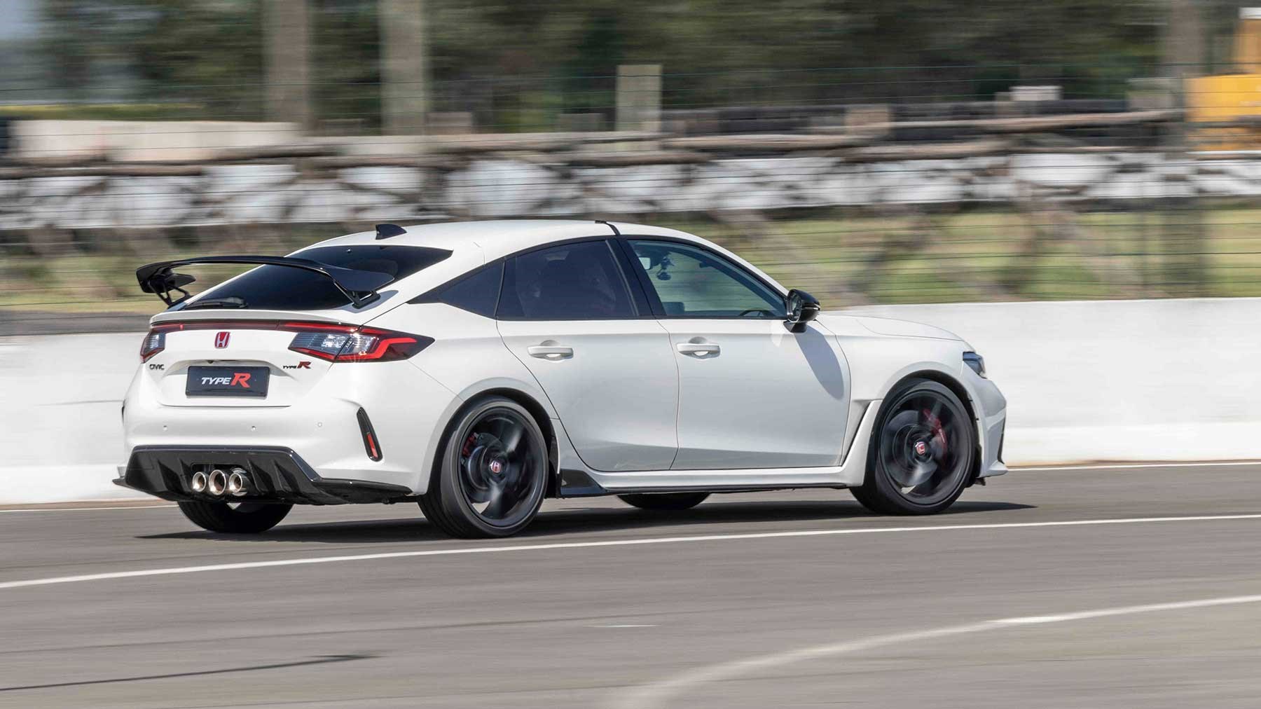 A ride in the new Honda Civic Type R Flipboard