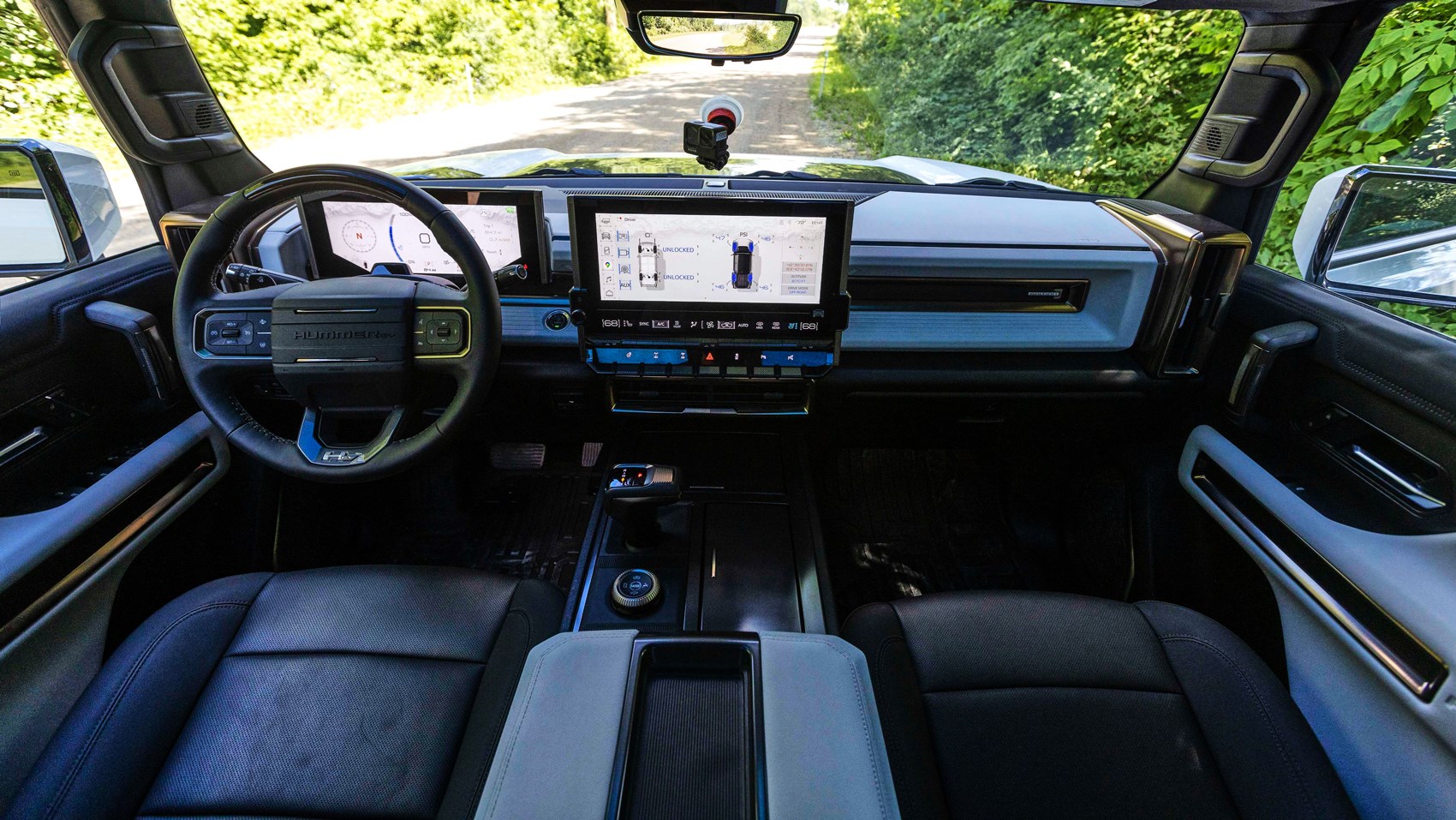 New hummer deals 2021 interior