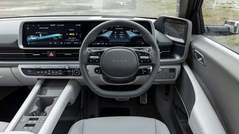 Hyundai Ioniq 6 - interior
