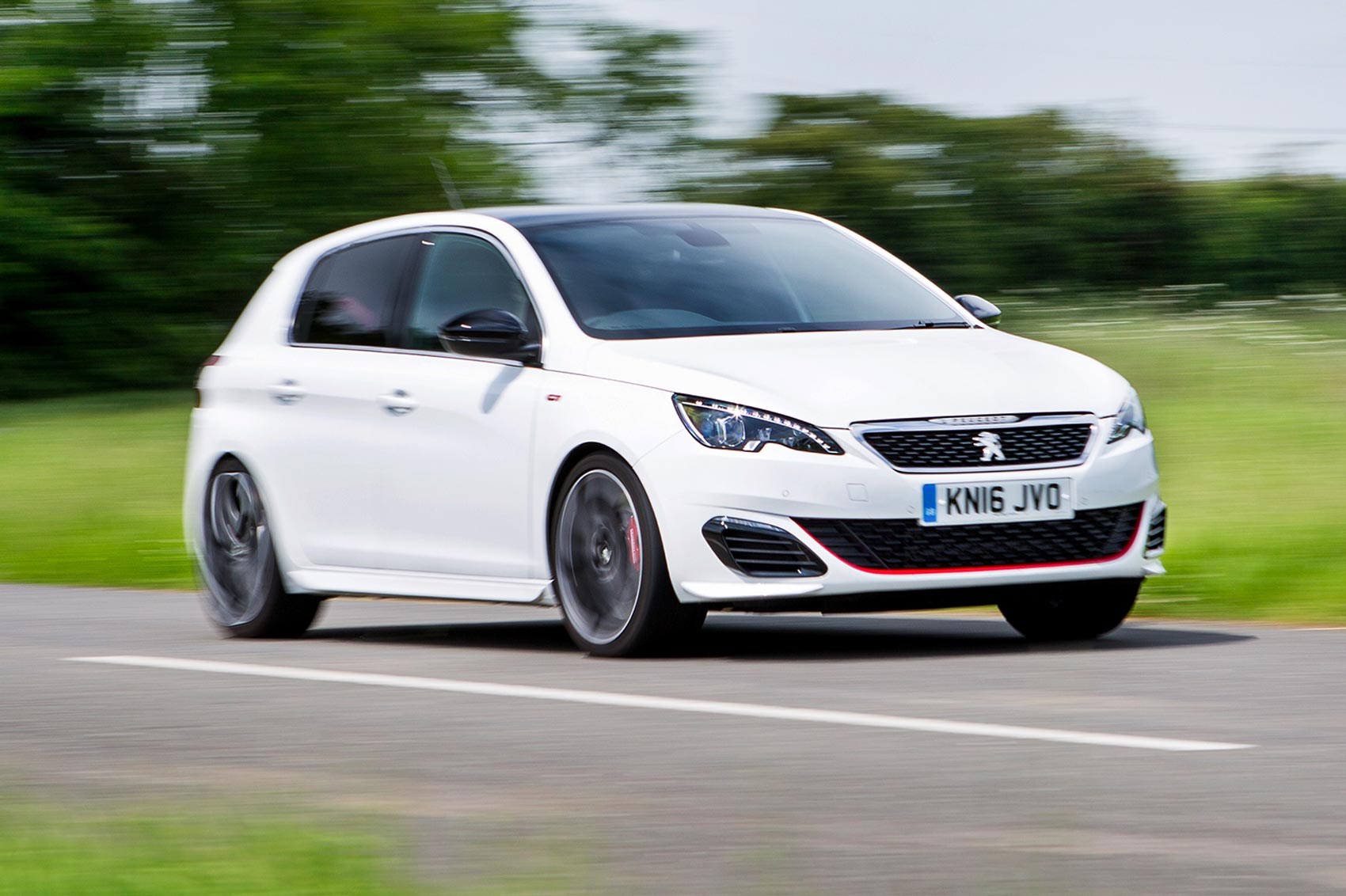 2018 Peugeot 308 GTi 270 quick performance review