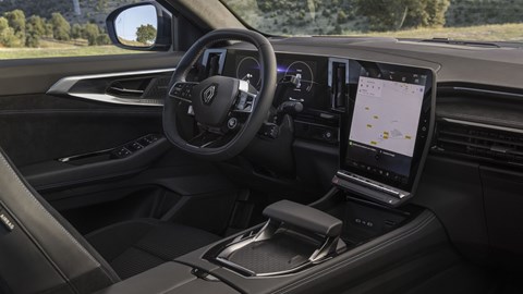 Renault Austral interior