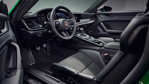 Porsche 911 Carrera T (992) - interior