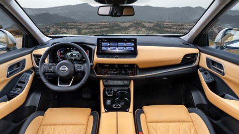 2024 Nissan X-Trail dash