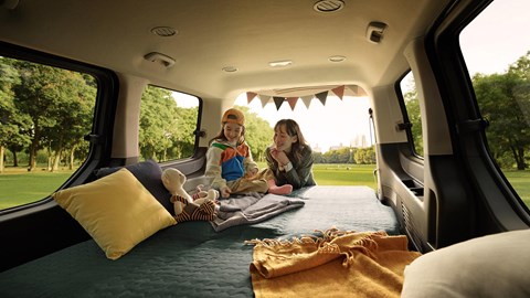 Hyundai Staria (2022) review: the unlikely stunner