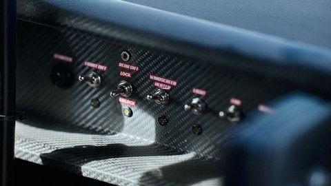 Porsche 911 experimental off-roader, interior switches