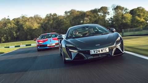 McLaren Artura vs Ferrari 296 GTB video review
