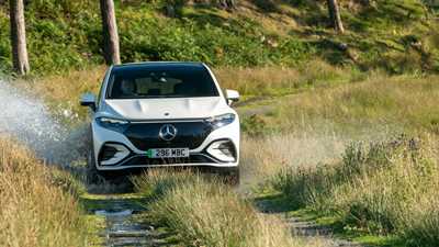 Mercedes EQS SUV (2025) review: maximum luxury, disappointing drive