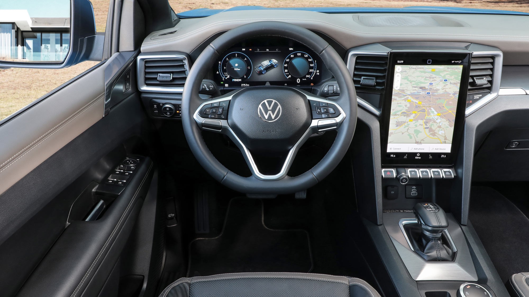 Revisión de VW Amarok, interior, vista del conductor, volante