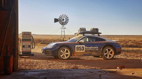 The Porsche 911 Dakar: the exteme off-road version